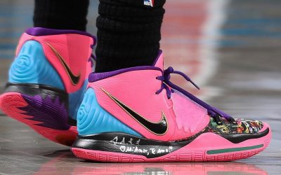 kyrie irving pink shoes