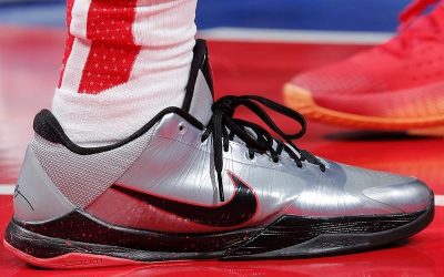 Buddy Hield in the Nike Zoom Kobe 5 'Metallic with black swoosh'