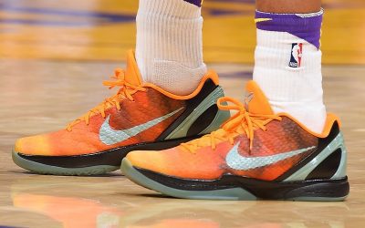 Isaiah Thomas in the Nike Zoom Kobe 6 'Orange County'