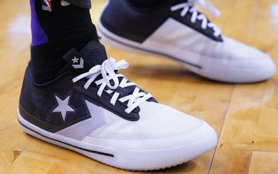 Kelly Oubre in the Converse All Star Pro BB 'Dark blue and white'