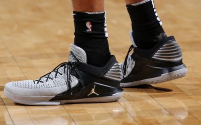 LaMarcus Aldridge in the Air Jordan 32 'Spurs colors'