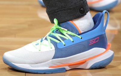 Seth Curry in the Under Armour Curry 7 'Nerf Super Soaker'