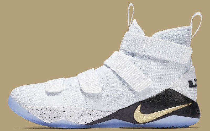 lebron soldier 11 zoom