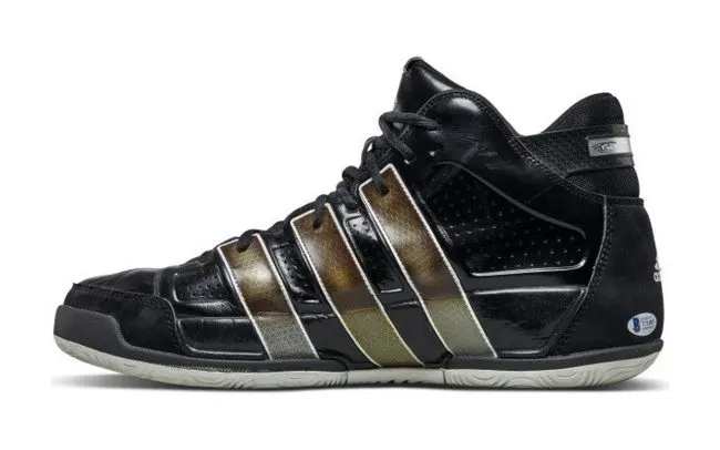 Adidas TS Commander Duncan