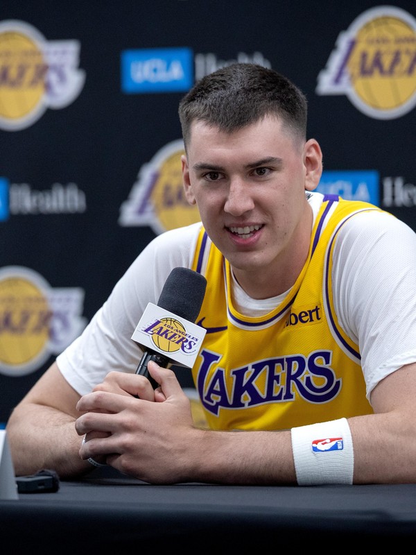 Jake LaRavia