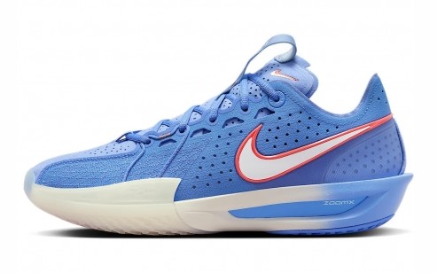 Chris Youngblood in the Nike GT Cut 3 'Royal Pulse'
