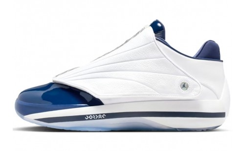 Mark Williams in the Air Jordan 40 '40-16'
